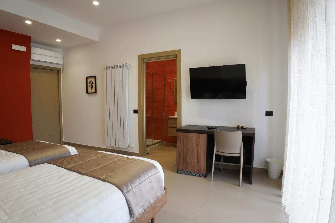 Villa Mafalda B&B フラッタマッジョーレ エクステリア 写真