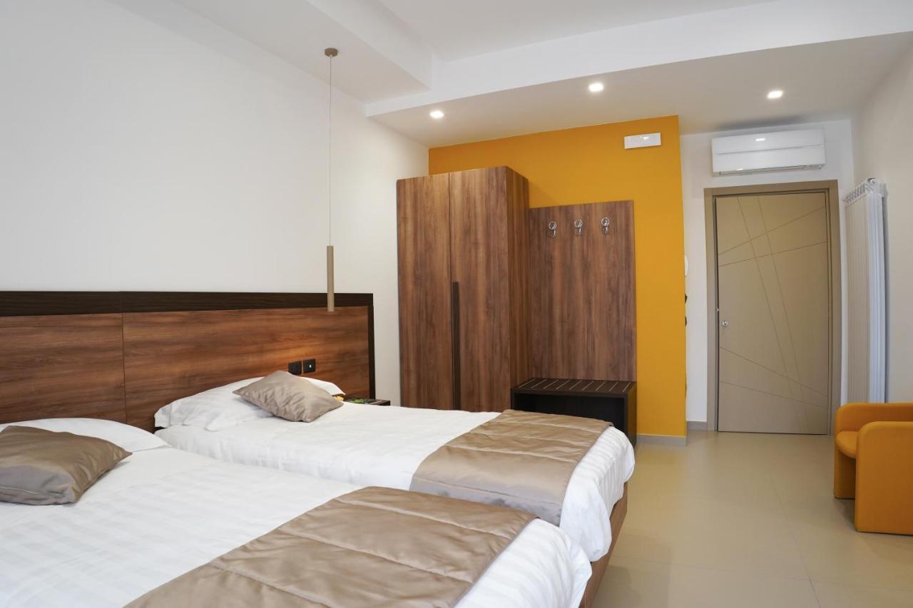 Villa Mafalda B&B フラッタマッジョーレ エクステリア 写真