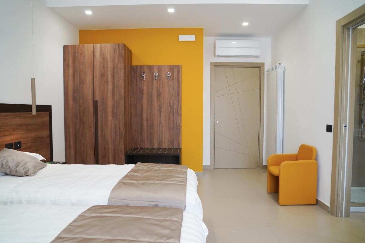 Villa Mafalda B&B フラッタマッジョーレ エクステリア 写真