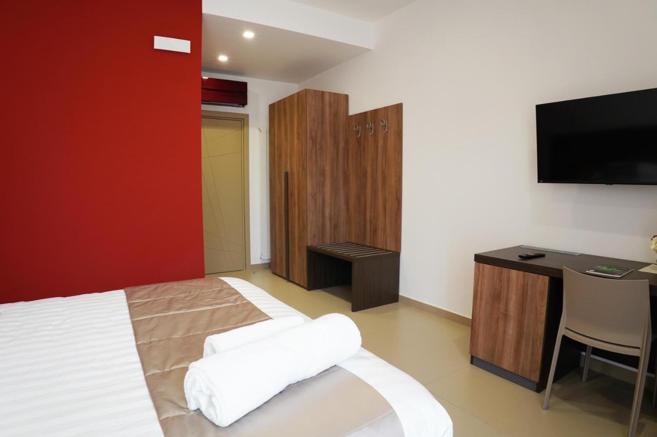 Villa Mafalda B&B フラッタマッジョーレ エクステリア 写真