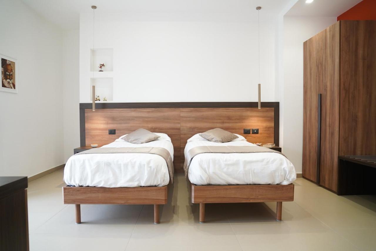 Villa Mafalda B&B フラッタマッジョーレ エクステリア 写真